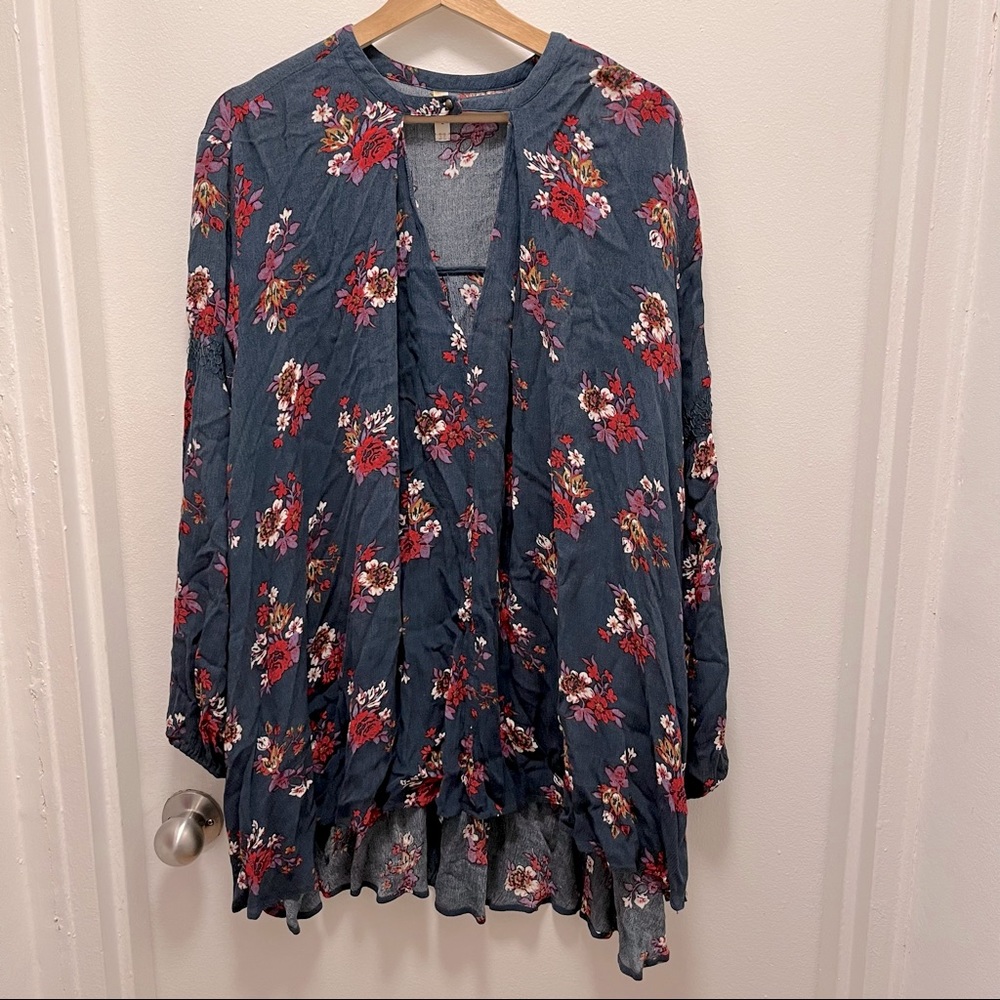 Free People floral top size xs